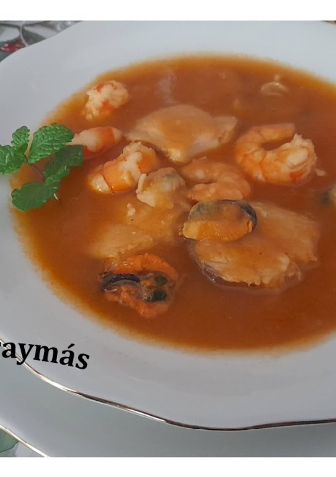 Una foto de Sopa de mariscos