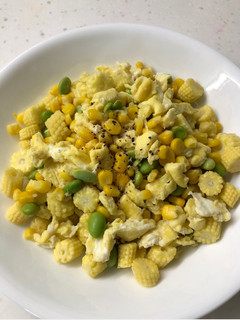 便當菜基本盤—雙玉米炒蛋 的食譜成品照片