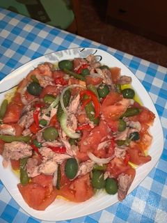Una foto de Ensalada de bonito