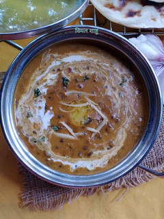 दाल मखनी (dal makhani recipe in Hindi) रेसिपी मुख्य फोटो