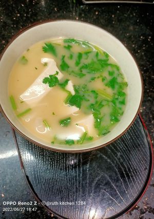 A picture of Fish& soya bean curd in soup.
