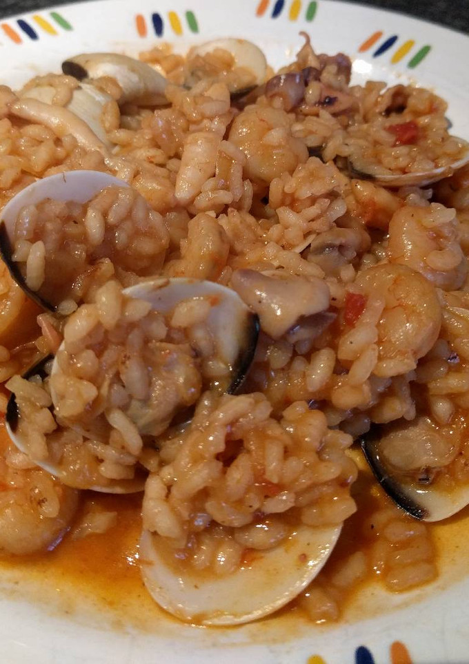 Una foto de Arroz de calamares