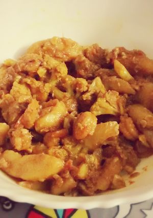 A picture of Prawn with Cauliflower and Potatoes.