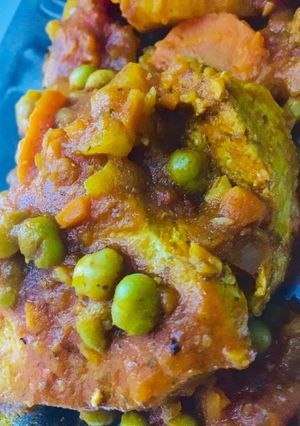 Una foto de CARRE DE CERDO (SIN HUESO) EN ESTOFADO CON PAPAS