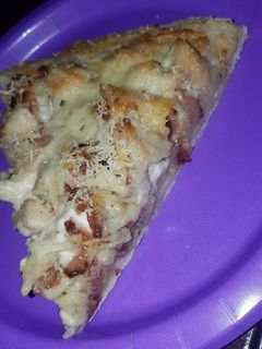 A picture of Chicken Bacon Ranch Pizza.