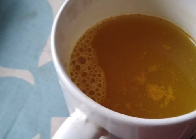 Lemon and Turmeric Tea