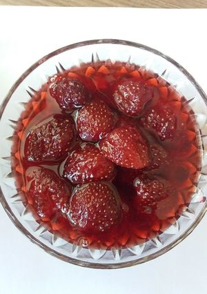 عکسی از دستور مربای توت فرنگی