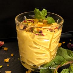 A picture of Mithai Lassi.
