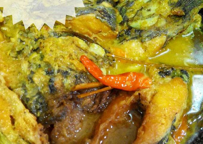 Bagaimana Menyiapkan Gurame Bumbu Kuning #BikinRamadanBerkesan, Lezat