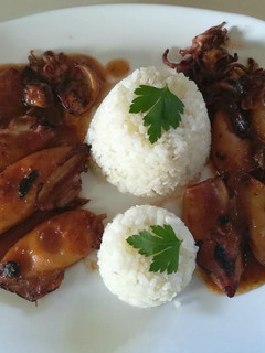 Una foto de Calamares al horno