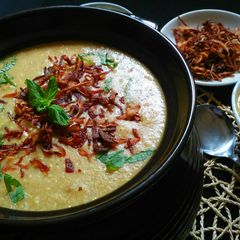 A picture of Chicken Haleem.