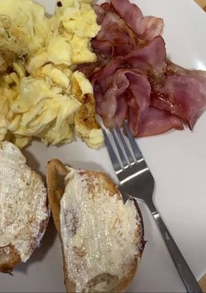 Foto de Ovos Mexidos e Bacon Frito