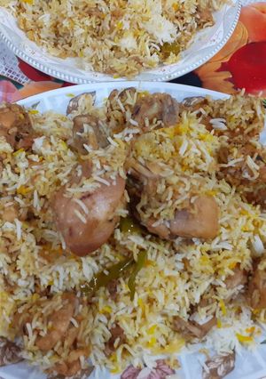 A picture of Chicken Baryani.
