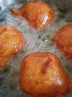 A picture of Vetkoek.
