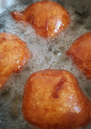 A picture of Vetkoek.