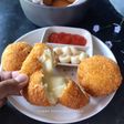 Roti Goreng Mozzarella