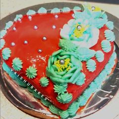 A picture of Valentine's Heart Cake.
