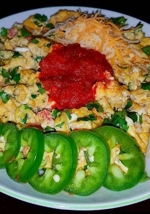 A picture of Mike's Huevos a la Mexicana.