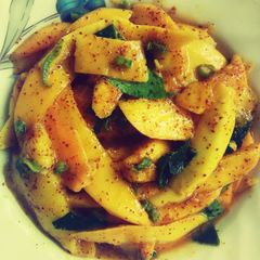 A picture of Riped-Mango Salad.