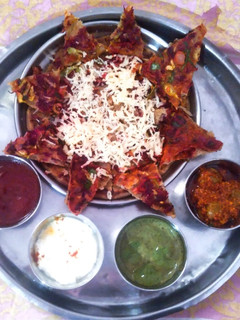 મિક્સ વેજ પરાઠા (Mix Veg Paratha Recipe in Gujarati) રેસીપી મુખ્ય ફોટો