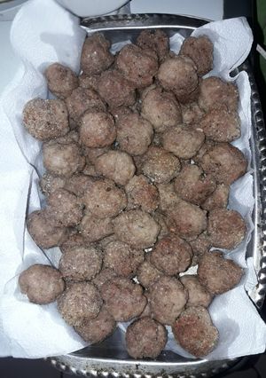 Una foto de Albóndigas con salsa