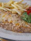Escalope de ternera al horno con patatas fritas