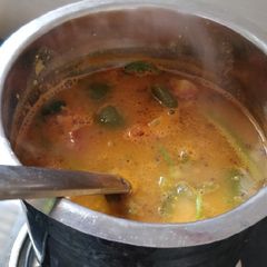 A picture of Murungakkai Sambar.
