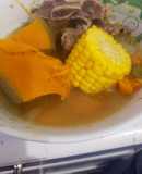 Cazuela de vacuno /sopa de hueso (así le digo yo)