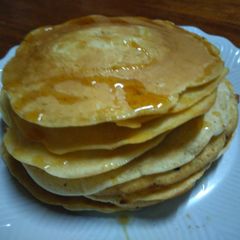 A picture of Fluffy blueberry pancakes.