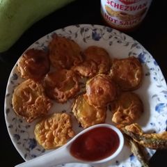 A picture of Bottleguard pakoda.