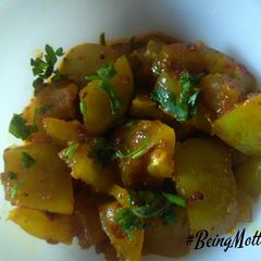 A picture of Green Tomato Sabzi.