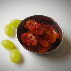 A picture of Instant Grapes Pickle.
