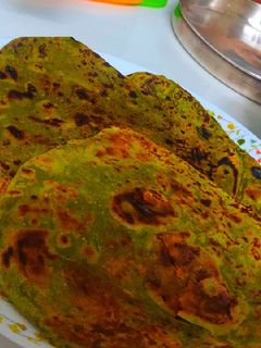 मेथी पराठा (methi paratha recipe in Hindi) रेसिपी मुख्य फोटो