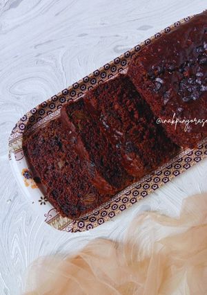 Foto resep Gluten free double chocolate banana date cake (eggless)