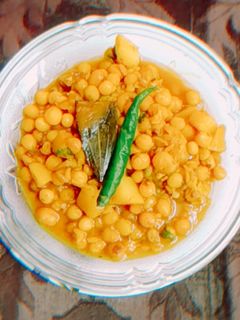 মটরের ঘুগনি (matarer ghoogni recipe in Bengali) রেসিপির প্রধান ছবি