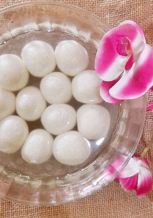 A picture of Rasgulla.