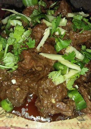A picture of Beef pasanday.