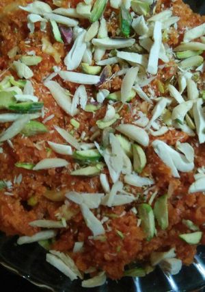 A picture of Gajar ka halwa.