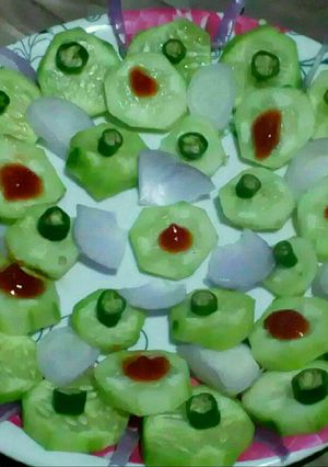 কিউকাম্বার স্যালাড (cucumber salad recipe in Bengali) রেসিপির প্রধান ছবি