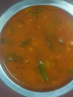 A picture of Tomato Sambar.