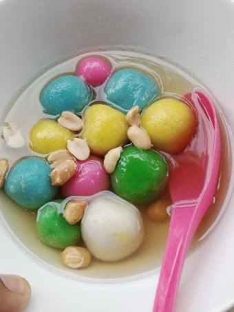 Cara Mudah Membikin Resep Ronde isi kacang yang Sempurna Anti Ribet, Mantap