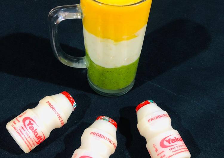 Recipe of Ultimate Yakult Tri-Colour Smoothie