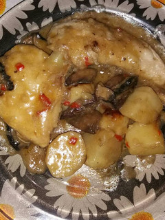 Una foto de Strogonoff de Pollo