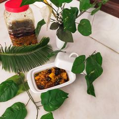 A picture of Hyderabadi Aam ka achar/ Raw mango pickle.