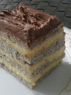 Una foto de Pastel con crema de vainilla y limón