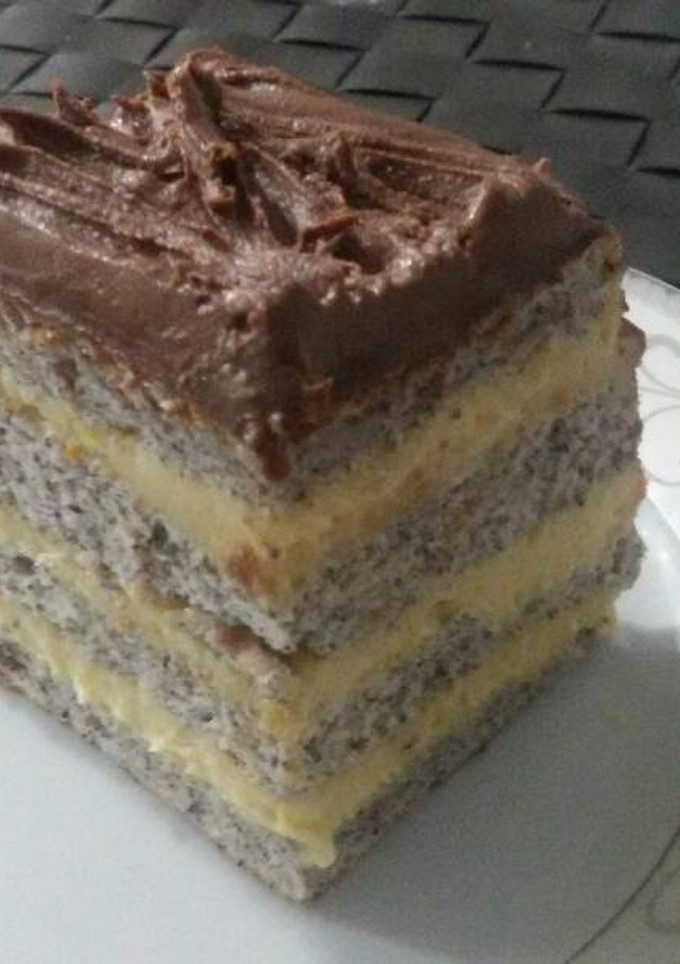 Una foto de Pastel con crema de vainilla y limón