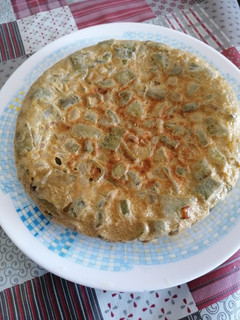 Una foto de 184. Tortilla de habas con vaina