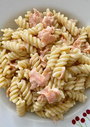 A picture of Pasta with Cream Cheese and Smoked Salmon.