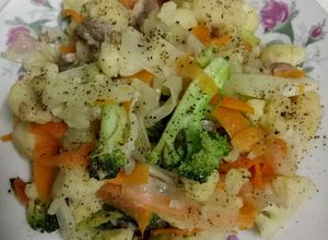 Hình của món Súp lơ xào thịt bò.