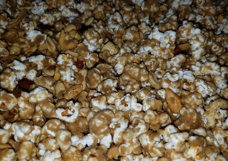 Simple Way to Prepare Quick Old Fashioned Caramel Popcorn